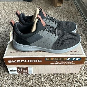 Men’s Skechers